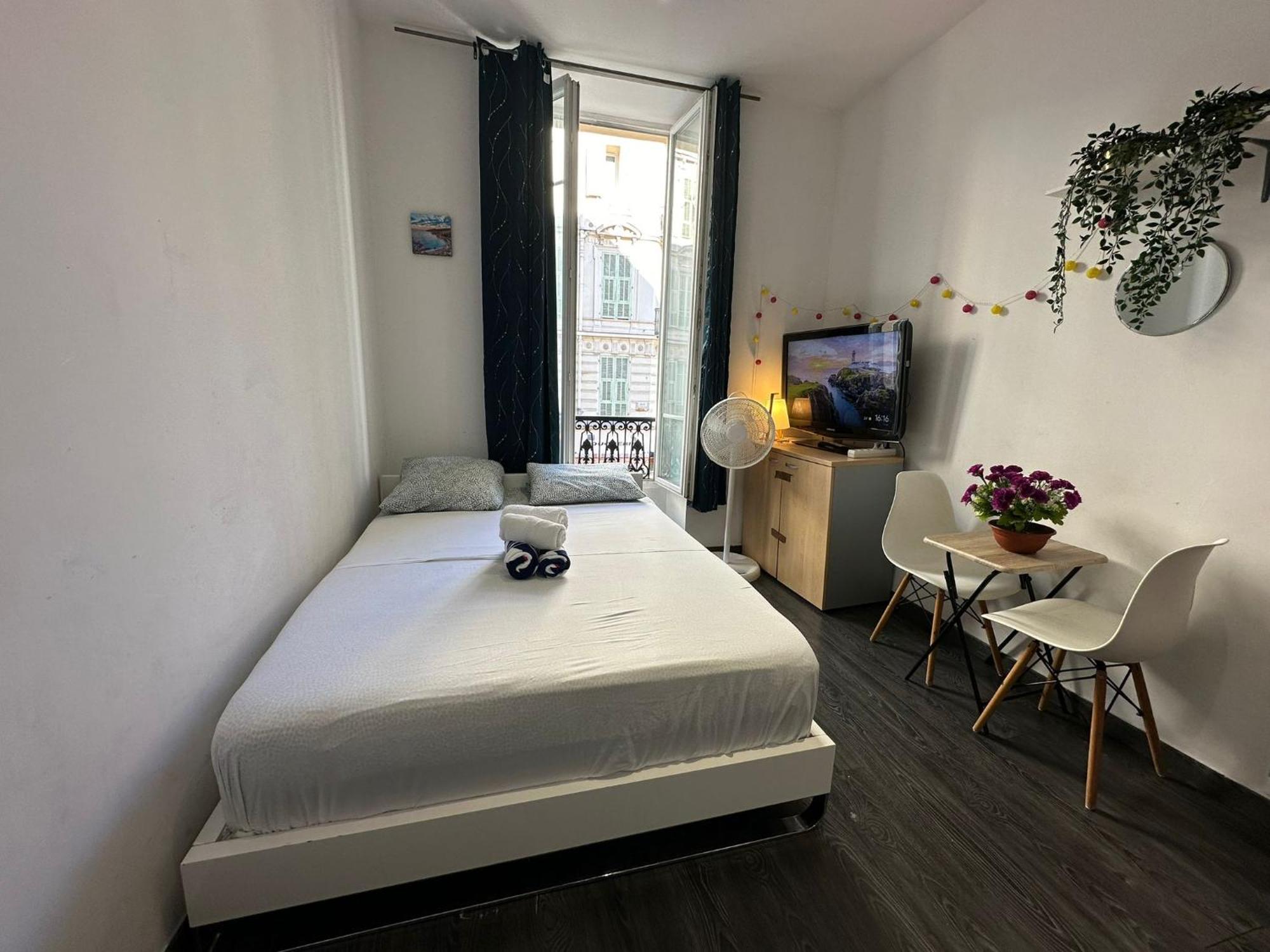 Delight 1st Door Nizza